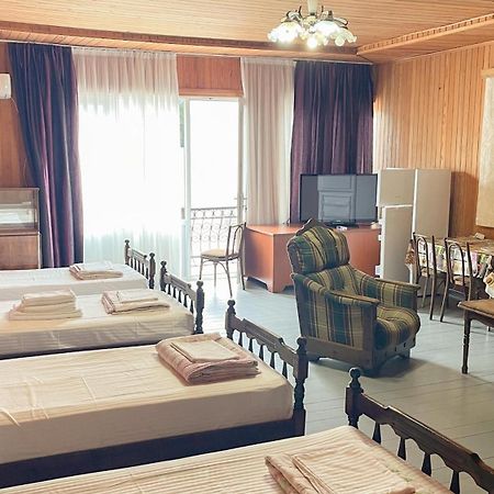 Guesthouse On Agmashenebeli 328 Кобулеті Екстер'єр фото