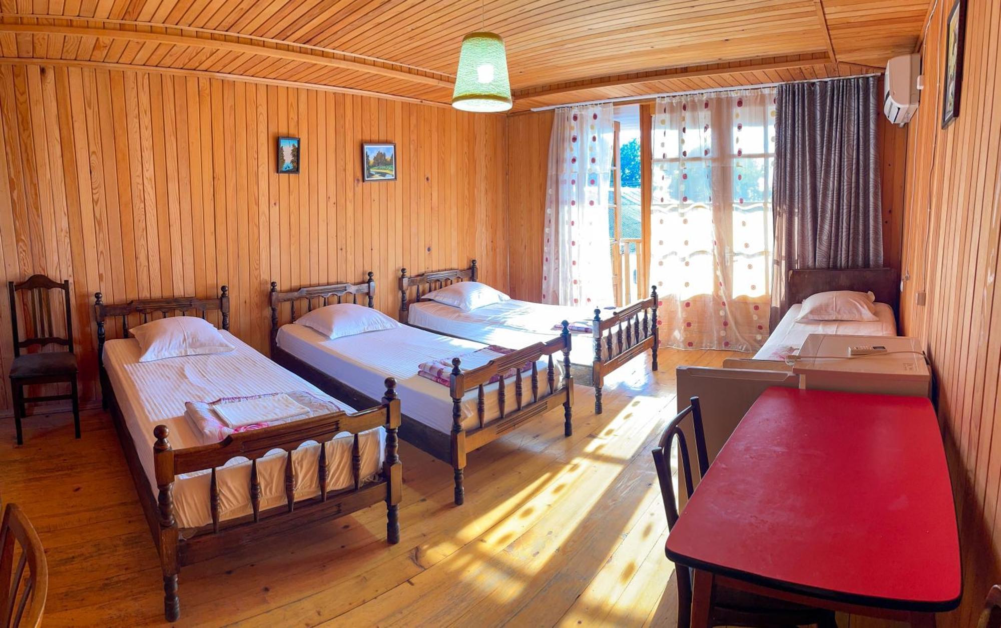 Guesthouse On Agmashenebeli 328 Кобулеті Екстер'єр фото